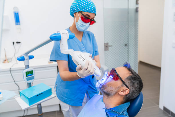 Best Broken or Cracked Tooth Emergency Dentist in Cheval, FL